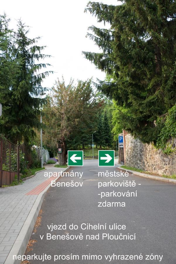 Apartmany Benesov Benesov nad Ploucnici Luaran gambar