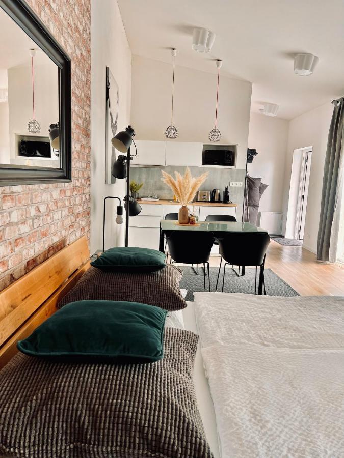 Apartmany Benesov Benesov nad Ploucnici Luaran gambar